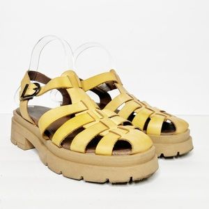 Free People Delaney Leather Buckle Sandals Yellow Chunky Size 38 7 Women’s